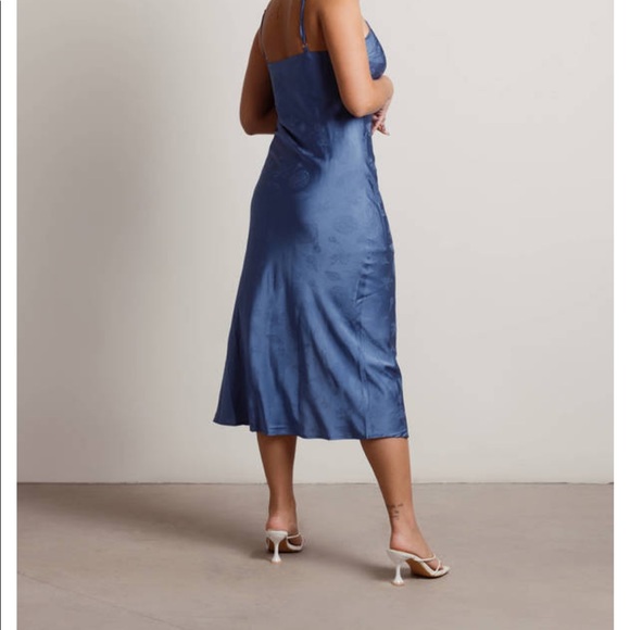 Tobi Midi Blue Dress - Picture 5 of 6